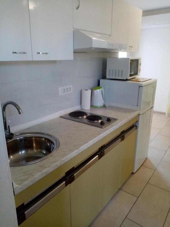 Apartmani Cesar Ртина Экстерьер фото